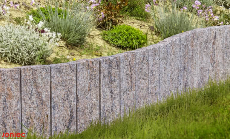 Betonowe ściany oporowe i przegrody – projektowanie, drenaż i parcie gruntu