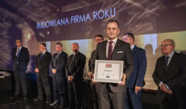 Sto Budowlaną Firmą Roku według Buildera